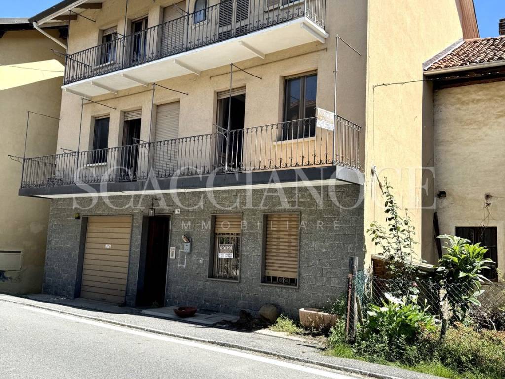 Casa indipendente a Lessona in Via Valle dell'Acqua Edis, 38 - Foto 2