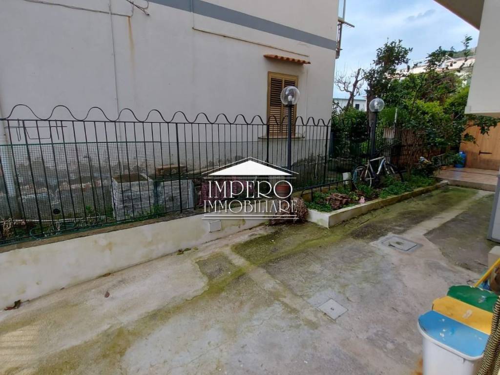 Appartamento a Bacoli in Via Madame De Stael - Foto 3
