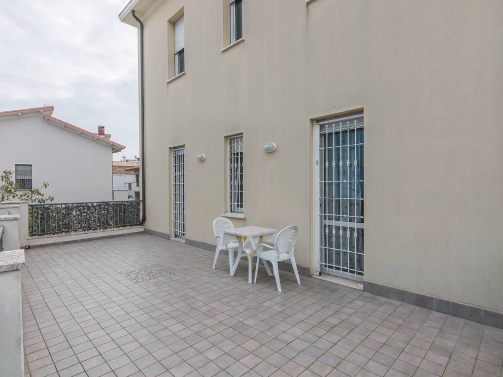 Appartamento a Rimini in Via Lagomaggio, 121 - Foto 2