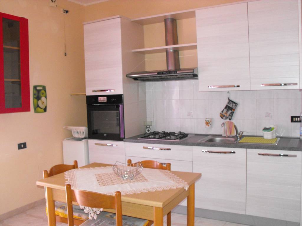 Appartamento a Matera in Via Gian Battista Pentasuglia, 14 - Foto 2