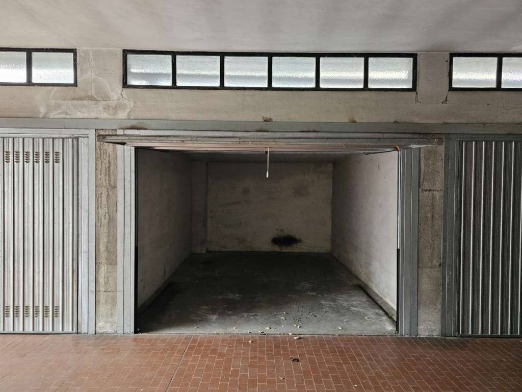Box / garage a Alpignano in via BATTISTI 4 - Foto 5