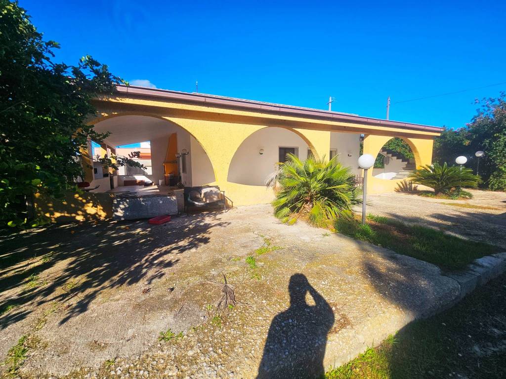 Villa a Lecce in Via Padova - Foto 2