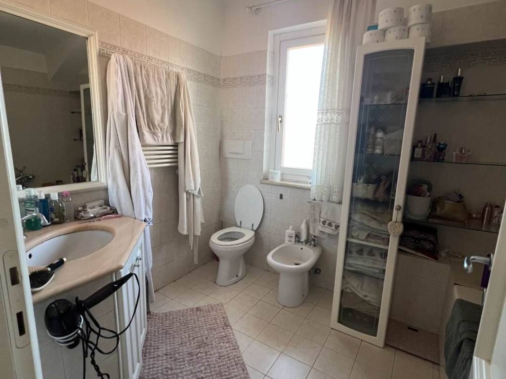 Casa indipendente a Monterotondo in Via Carlo Cattaneo , 60 - Foto 2