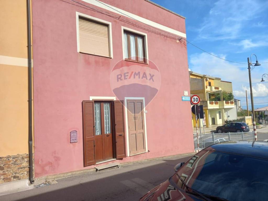 Casa indipendente a Villacidro in via Roma, 360 - Foto 2