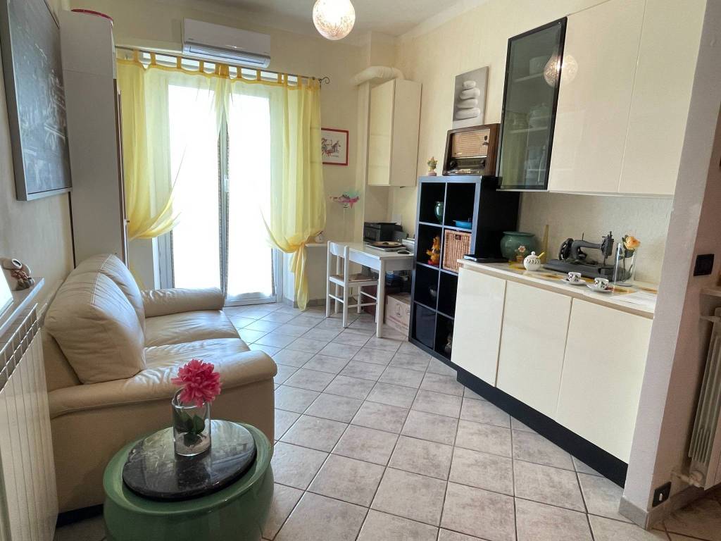 Appartamento a Genova in Via Ligorna, 18 - Foto 5
