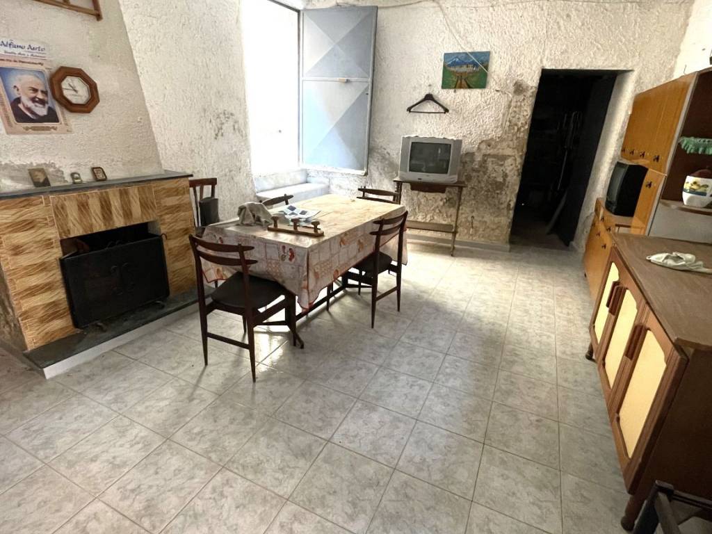 Appartamento a Giffoni valle piana in Via Giovanni Marano, 5 - Foto 4