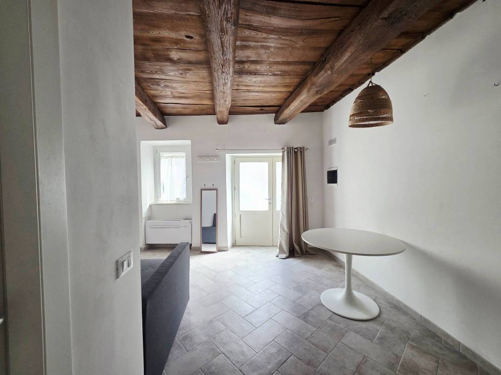 Appartamento a Oriolo romano in Via Borgo Giuseppe Garibaldi - Foto 4