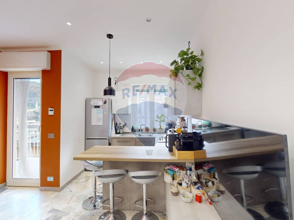 Appartamento a Genova in Via Luigi Achille Riva, 16 - Foto 4