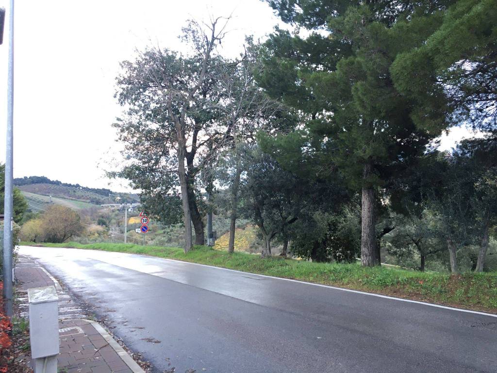 Terreno a Pescara in Strada Colle Santo Spirito - Foto 2