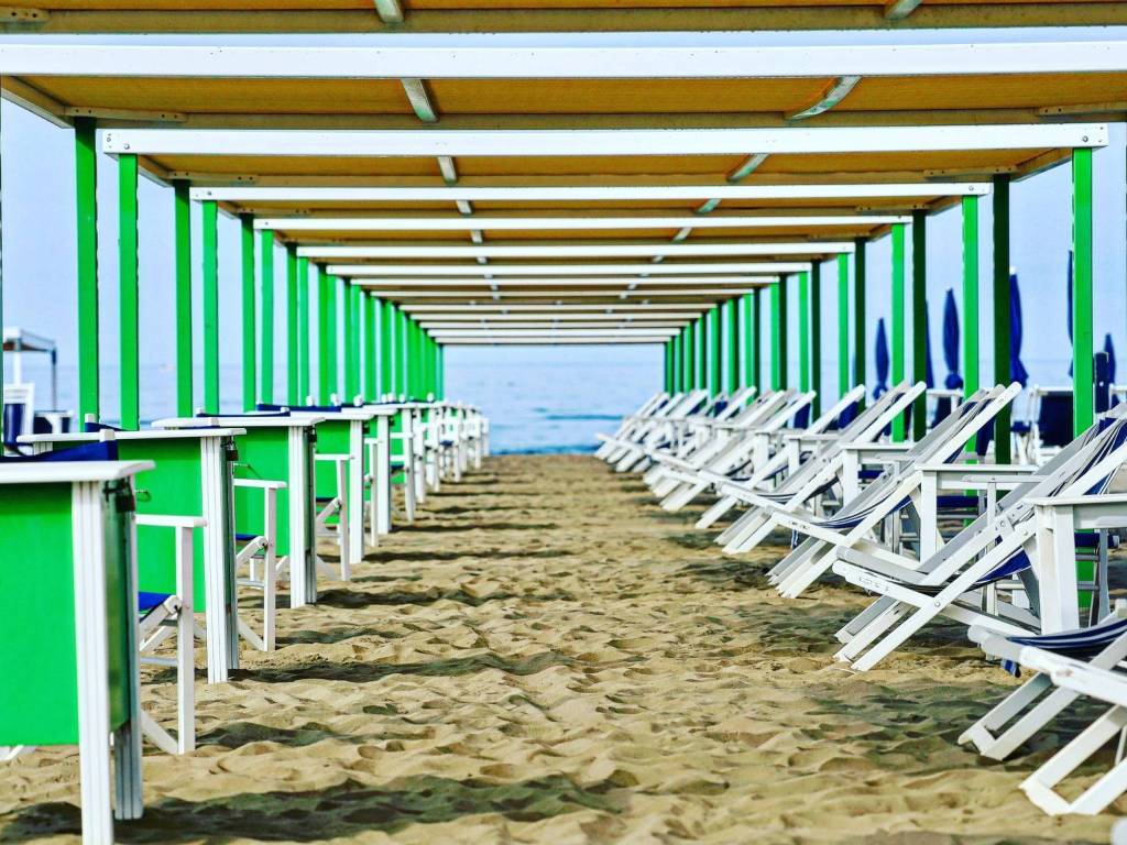 Villa a Forte dei marmi in Via Alessandro Volta, 15 - Foto 4