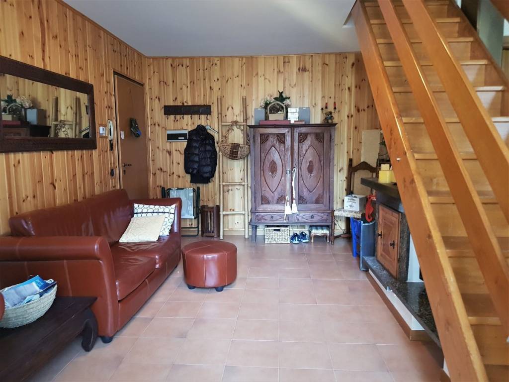 Appartamento a Caspoggio in Via Monte Palino, 22 - Foto 4