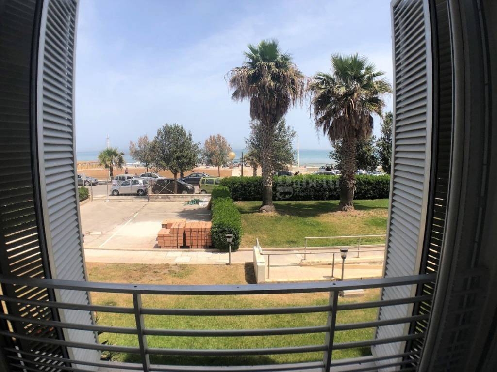Appartamento a Barletta in via regina elena, 112 - Foto 2