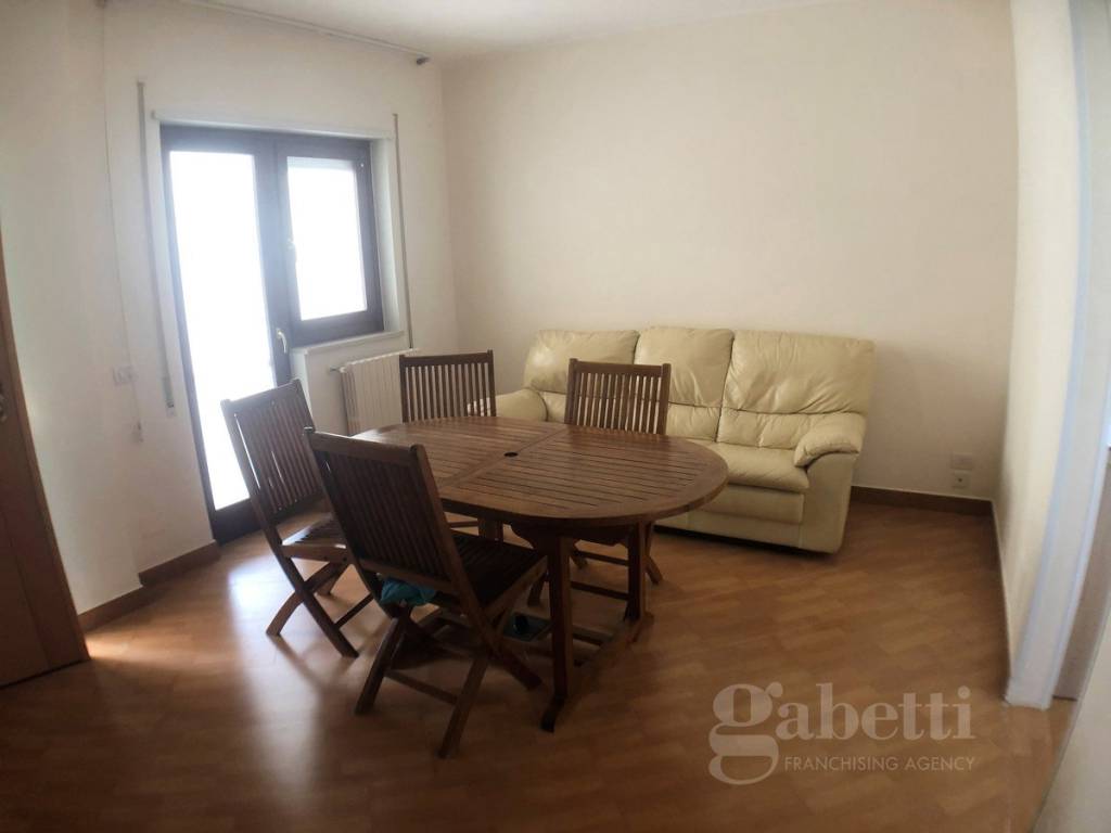Appartamento a Barletta in via regina elena, 112 - Foto 5