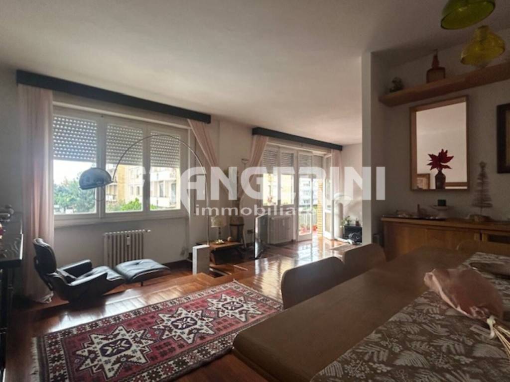 Appartamento a Livorno in Viale Rosa del Tirreno - Foto 2