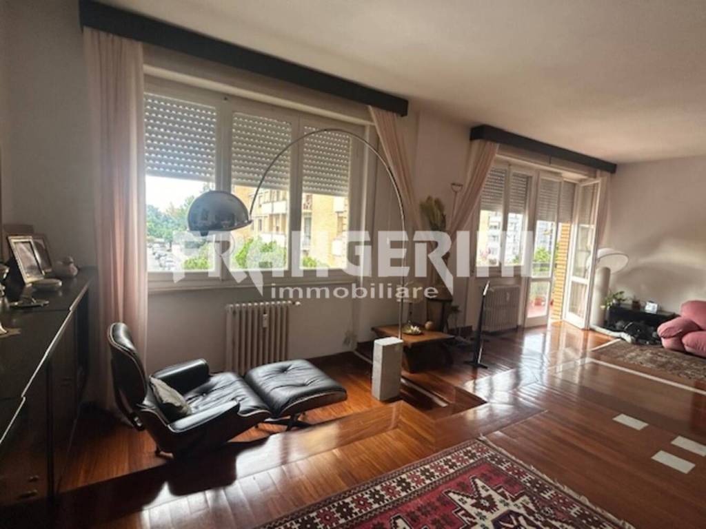 Appartamento a Livorno in Viale Rosa del Tirreno - Foto 4
