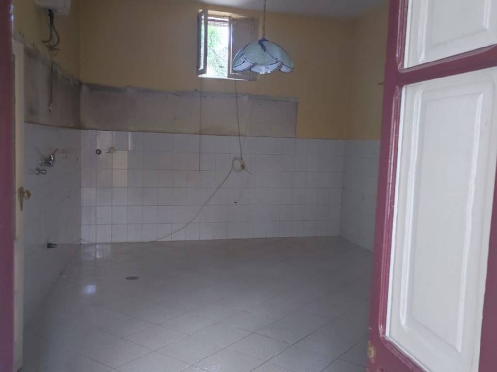 Appartamento a Orta di atella in Via Vincenzo Mastropaolo - Foto 3