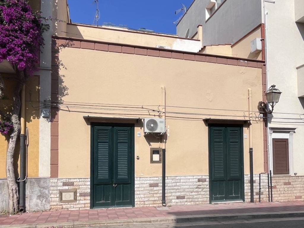 Casa indipendente a Terrasini in Via Ruggero Settimo, 80 - Foto 2