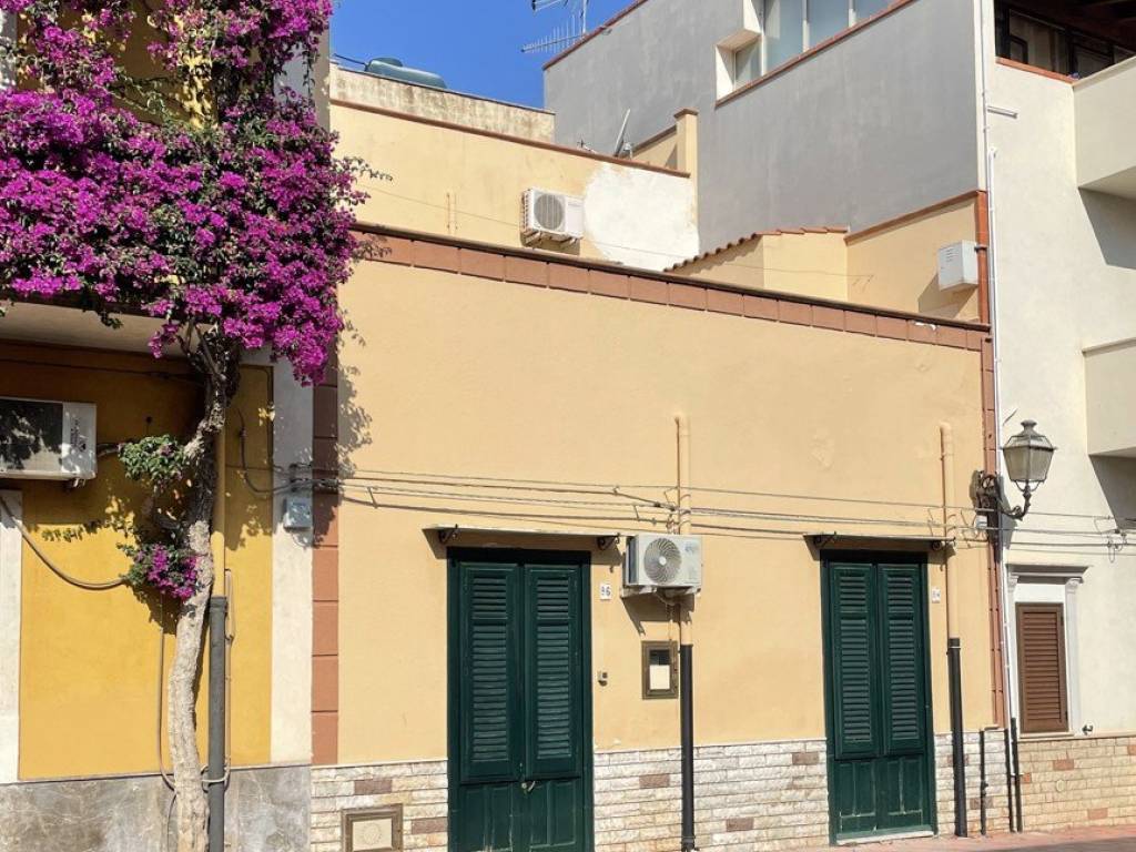 Casa indipendente a Terrasini in Via Ruggero Settimo, 80 - Foto 4