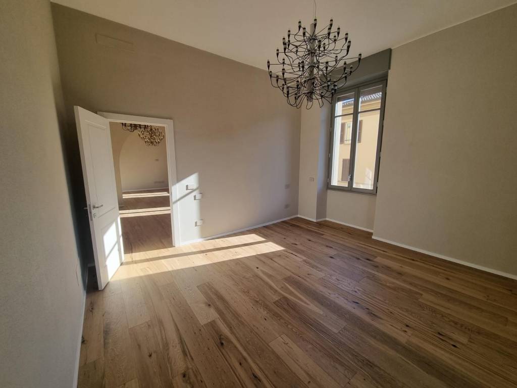 Appartamento a Verbania in Corso Lorenzo Cobianchi - Foto 5