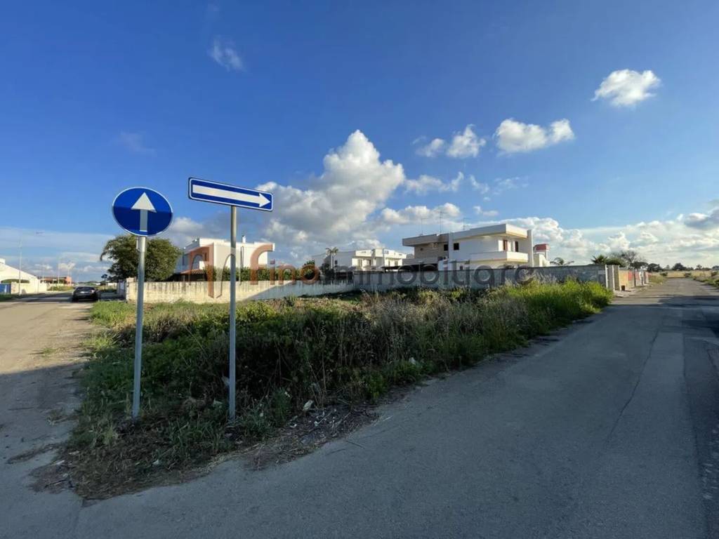 Terreno a San pietro vernotico in Via Mascagni, 39 - Foto 2