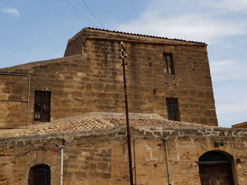 Casa indipendente a Castellammare del golfo in Via Francesco Crispi - Foto 5
