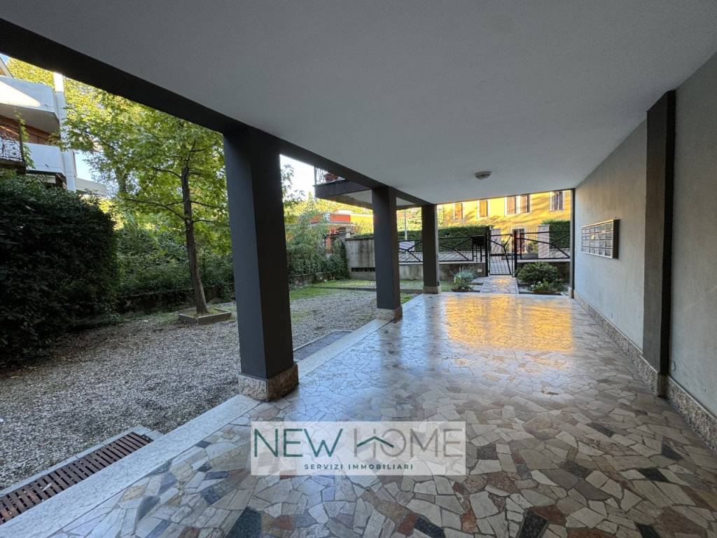 Appartamento a Verona in VIA MONTE ORTIGARA 15 - Foto 5