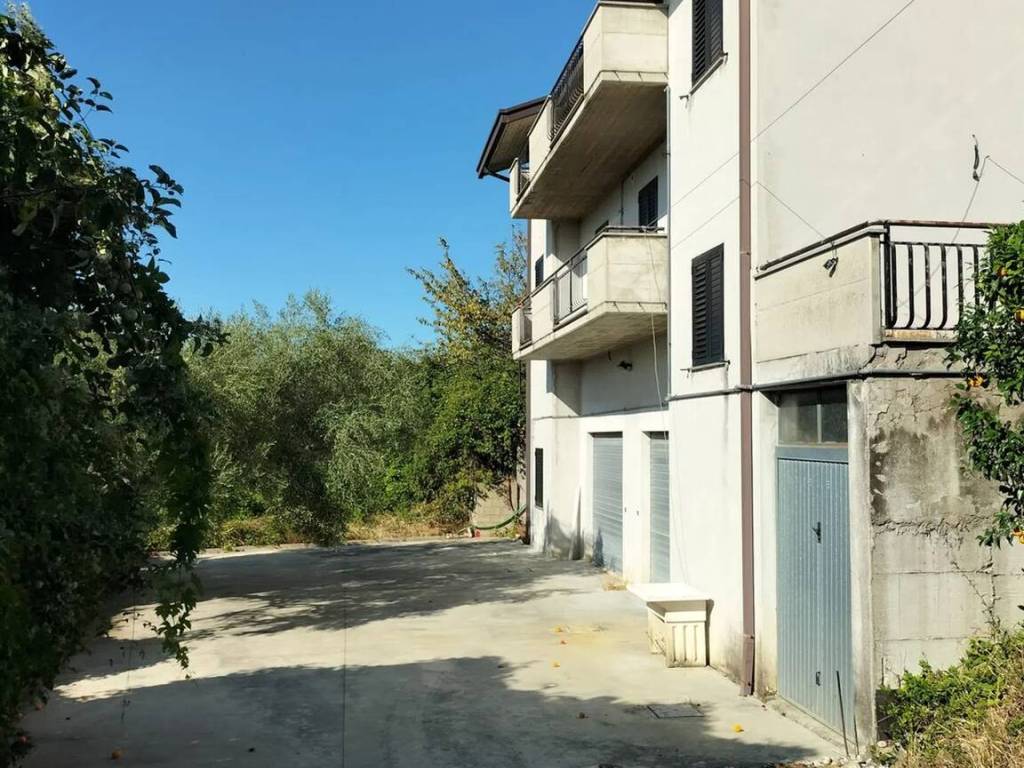 Villa a Lanciano in Via Sant' Egidio, 31 - Foto 3