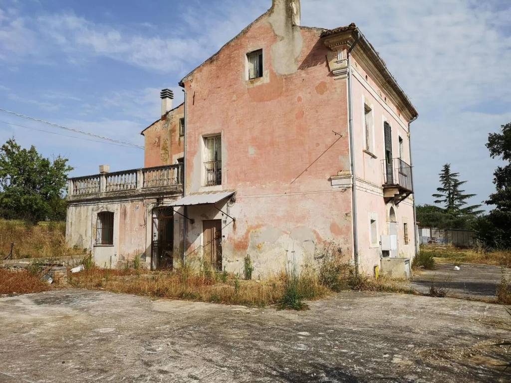 Rustico / casale a Lanciano in Contrada Marcianese, 221 - Foto 2