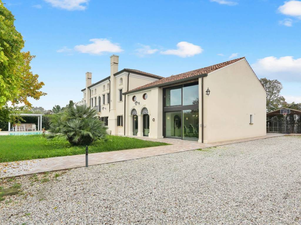 Villa a Arquà polesine in via Marzara, 659 - Foto 5