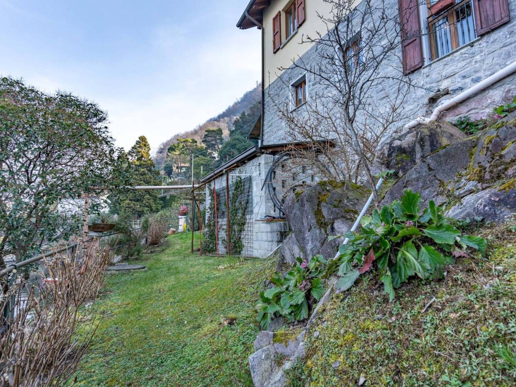 Villa a Bellano in Via Lecco, 24 - Foto 5