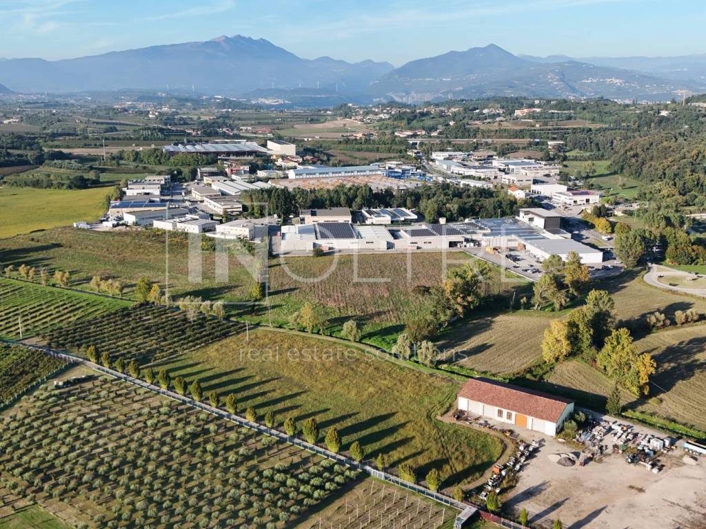 Terreno a Pastrengo in Via Mantovana - Foto 4