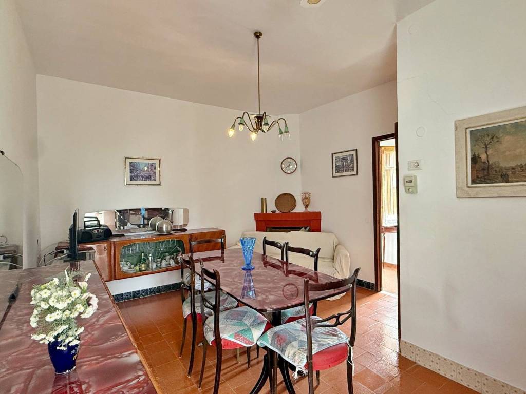 Appartamento a Domusnovas in Via Carlo De Cristoforis - Foto 4