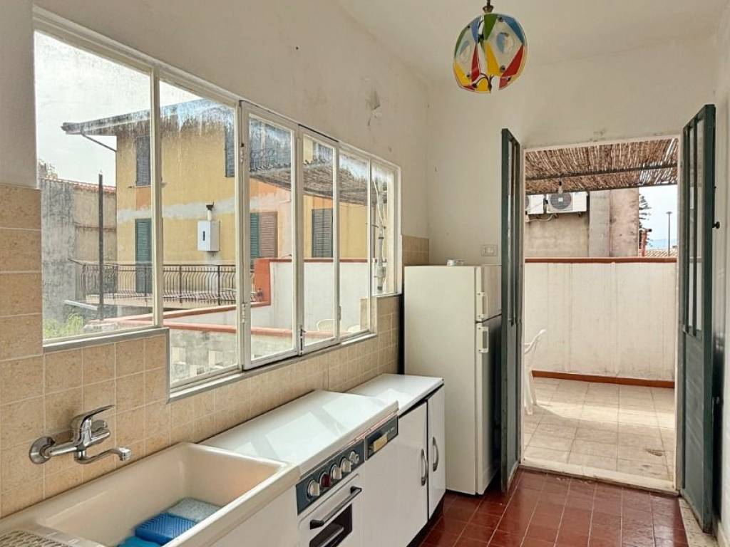 Appartamento a Domusnovas in Via Carlo De Cristoforis - Foto 5