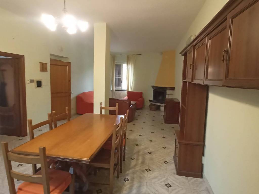 Appartamento a Ciampino in Via Renzo Cattaneo - Foto 2