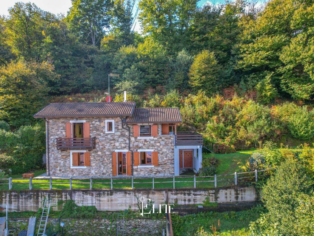 Villa a Stresa in Via per Brisino - Foto 2