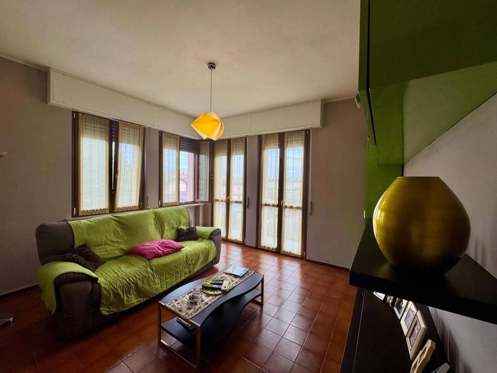 Appartamento a Mortara in Corso Garibaldi, 97 - Foto 2