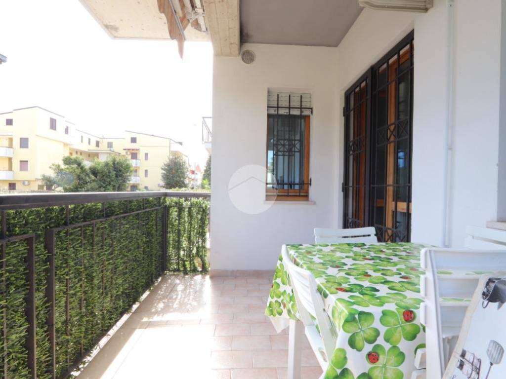 Appartamento a Tortoreto in Via Ernesto Villani - Foto 2