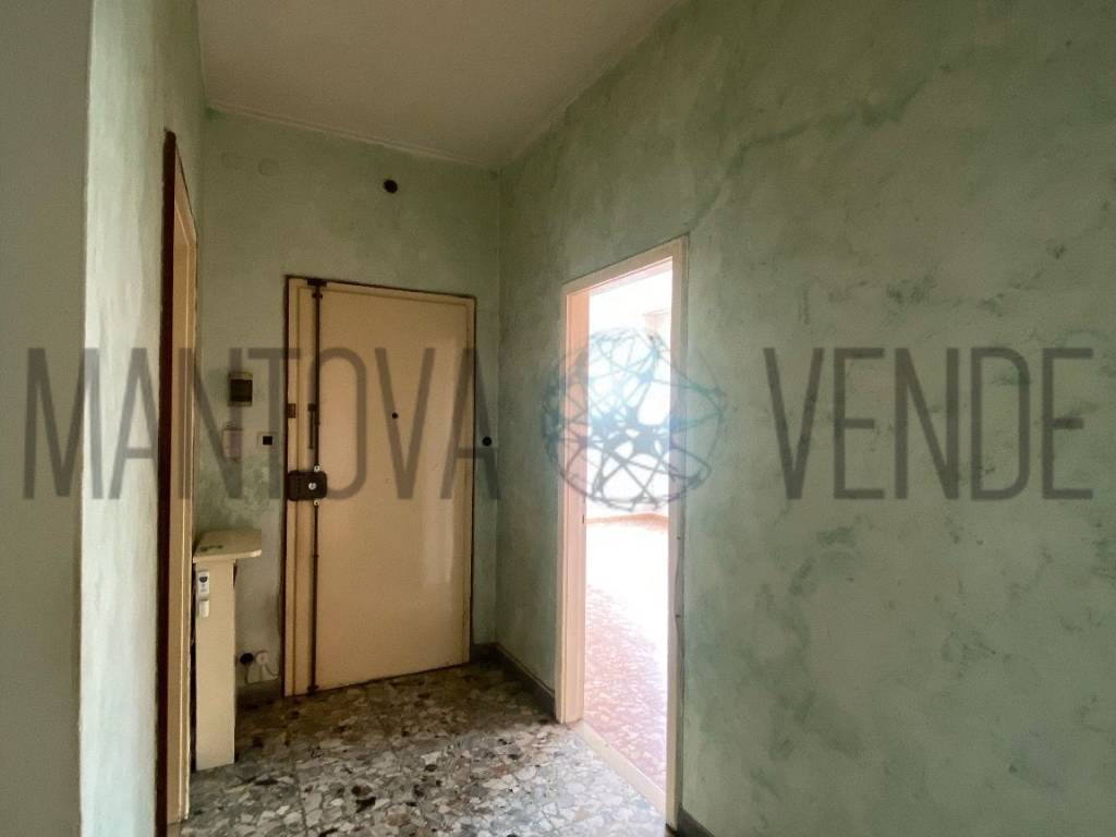 Appartamento a Mantova in Viale Luigi Vaschi - Foto 3
