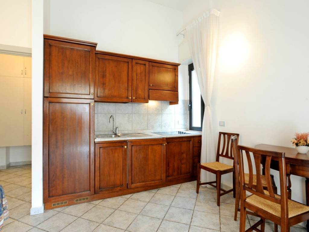 Appartamento a Finale ligure in Via Aurelia, 104 - Foto 2