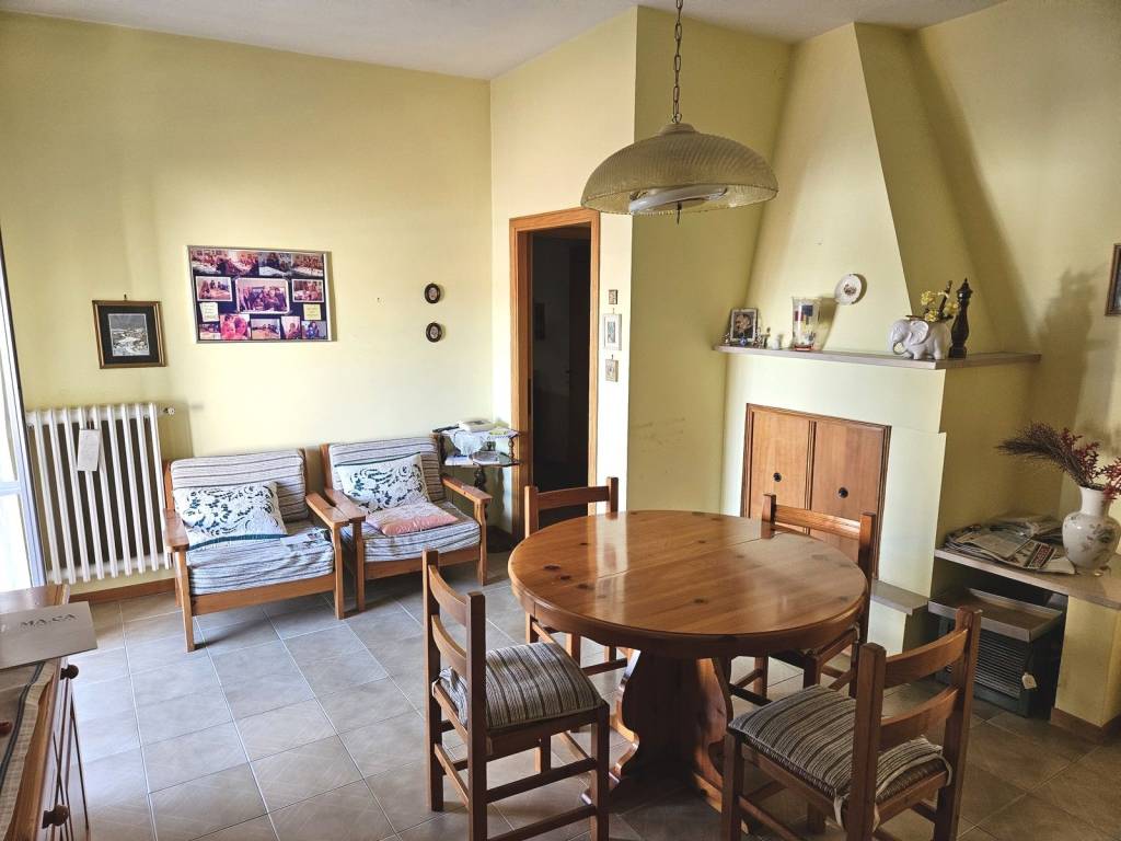Appartamento a Pianella in Viale Regina Margherita, 15 - Foto 2