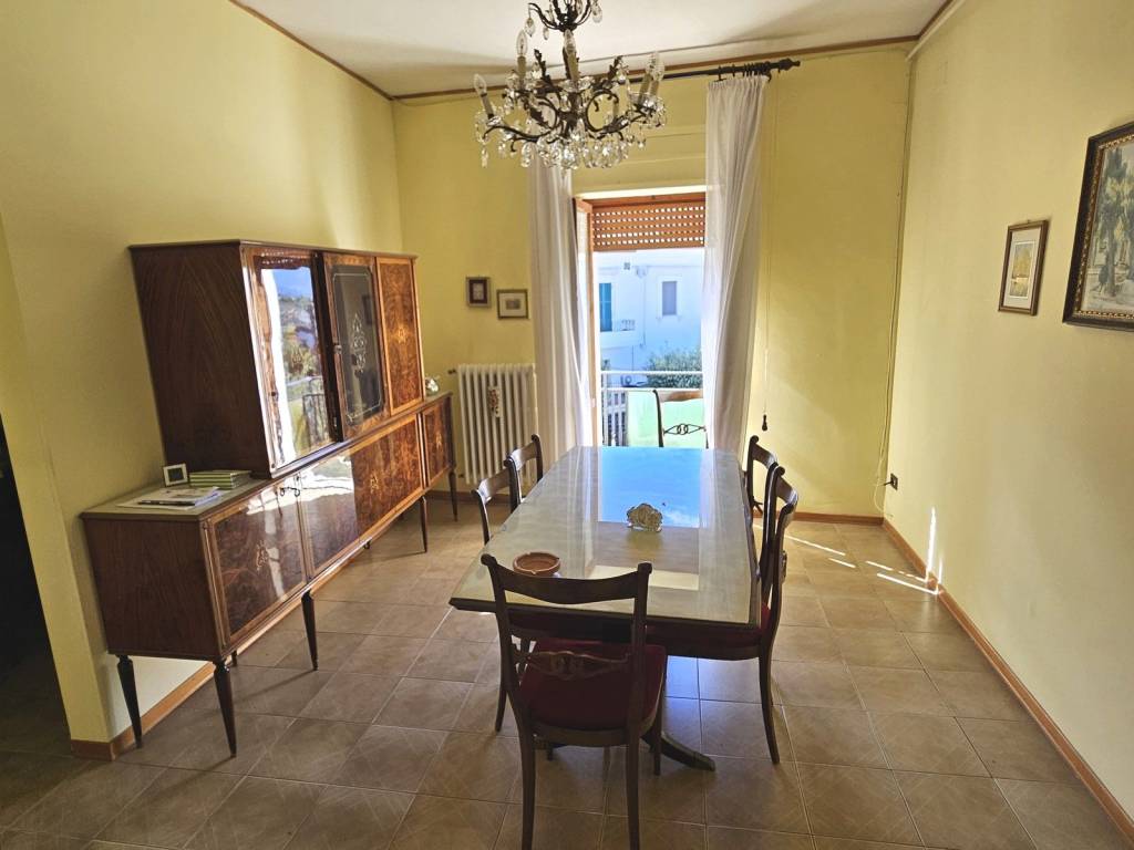 Appartamento a Pianella in Viale Regina Margherita, 15 - Foto 4