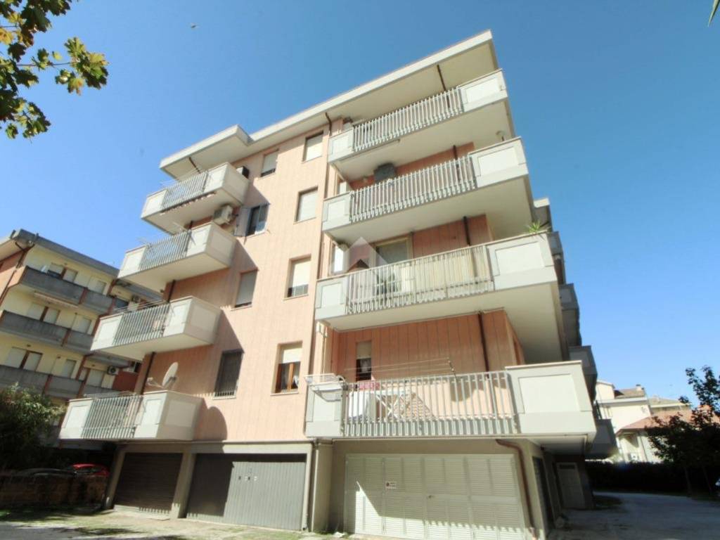 Appartamento a Francavilla al mare in Via Monte Amaro, 6 - Foto 2