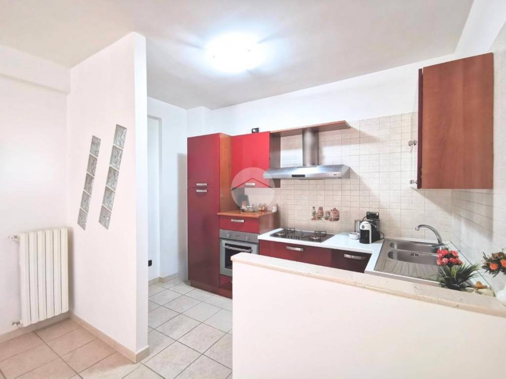 Appartamento a Lucera in Viale Avv. Vincenzo Scarano, 109 - Foto 4