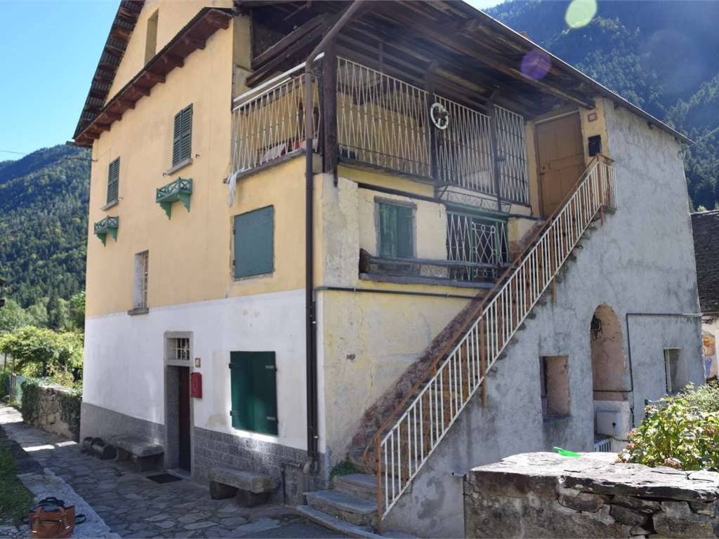 Casa indipendente a Ceppo morelli in Località Case Manoli, 38 - Foto 5
