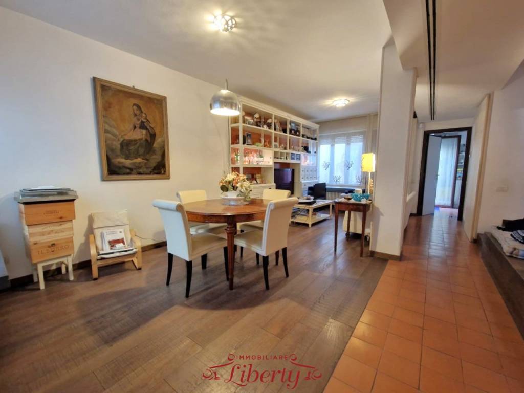 Villetta a schiera a Viareggio in Via Vittorio Veneto - Foto 2