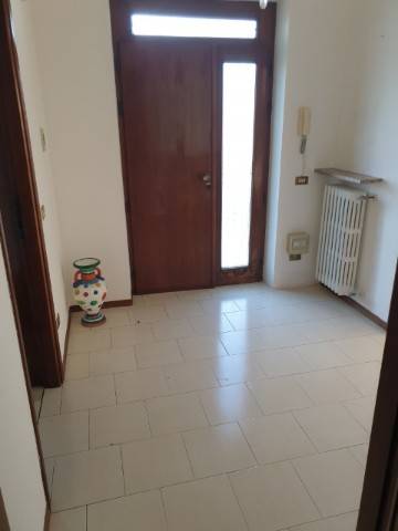 Villa a Borgonovo val tidone in Frazione Castelnovo - Foto 2