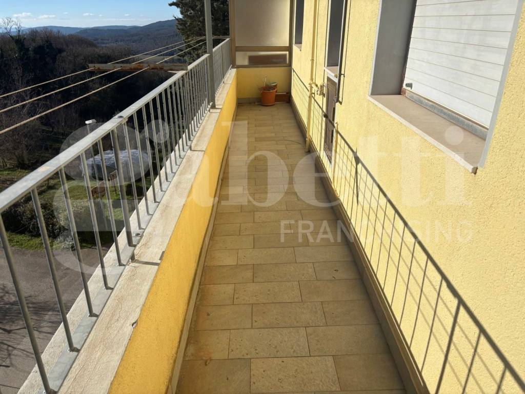 Appartamento a Massa marittima in Via santa Barbara - Foto 4