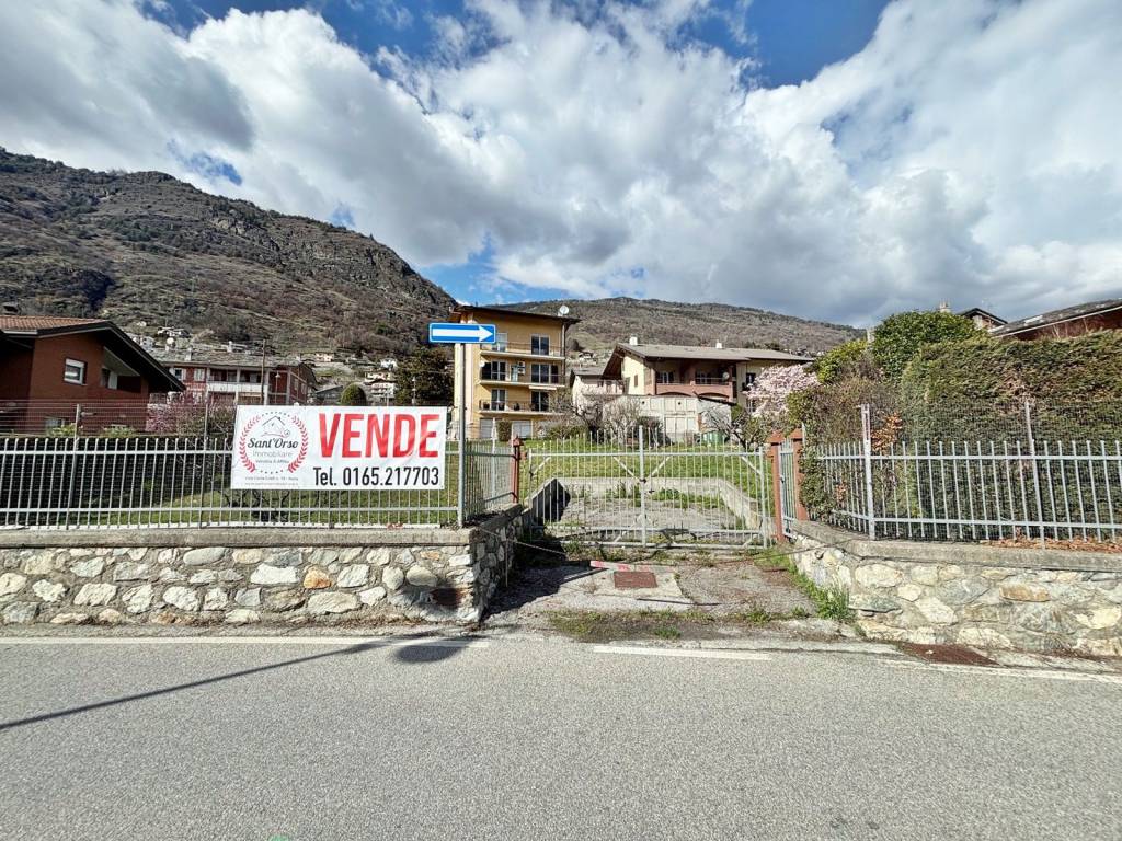 Terreno a Sarre in Frazione Montan - Foto 3