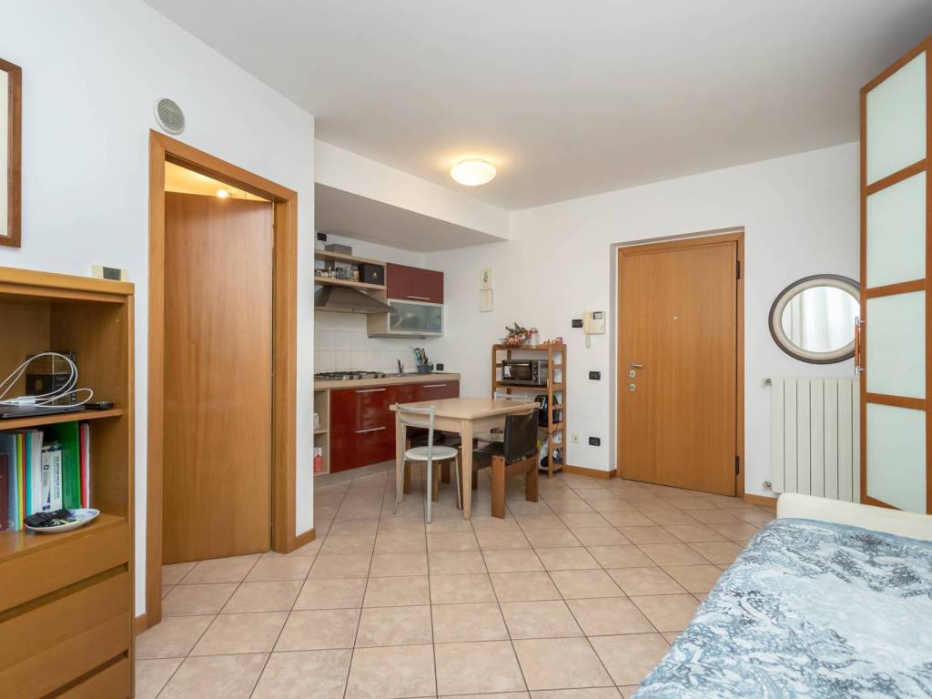 Appartamento a Bergamo in VIA MORONI - Foto 2