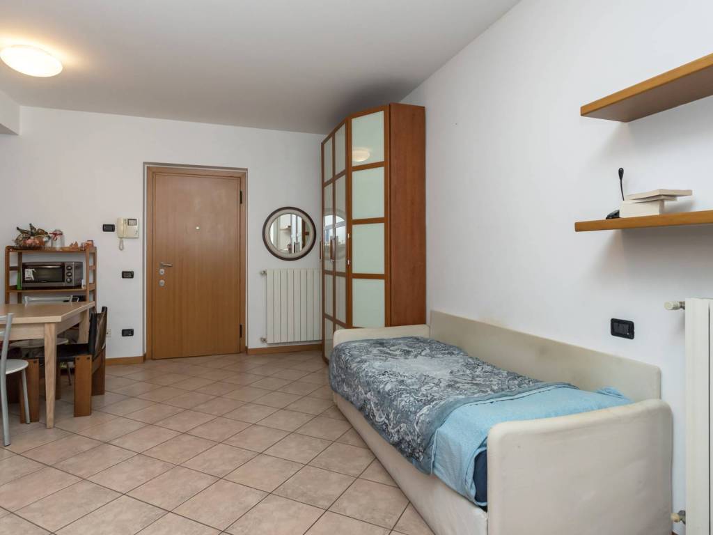 Appartamento a Bergamo in VIA MORONI - Foto 4